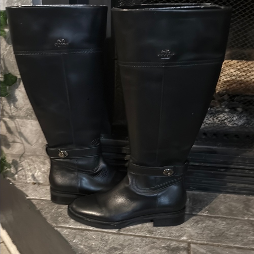 Coach Elegant Black Leather Boots